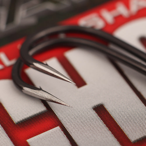 GARDNER TACKLE  'SPECIALIST HAND SHARPENED' COVERT DARK CHOD HOOKS