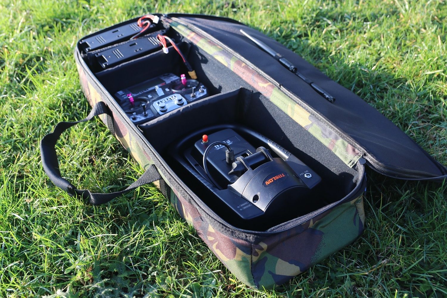 CULT DPM Deluxe XL Bait Boat Bag Set – Totally Hooked Ltd