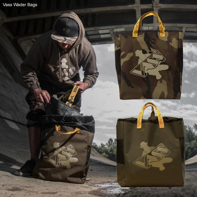 https://totallyhooked.co.uk/cdn/shop/products/vass-fishing-wader-bag.jpg?v=1618760297